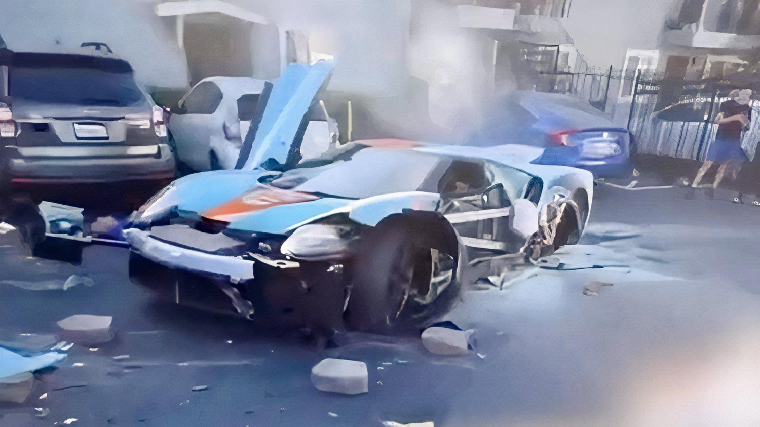 Ford, Ford GT, This crashed Ford GT may be repairable, but it won’t be cheap