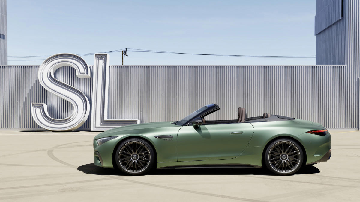 Mercedes-AMG may drop 4-cylinder SL for straight-six upgrade