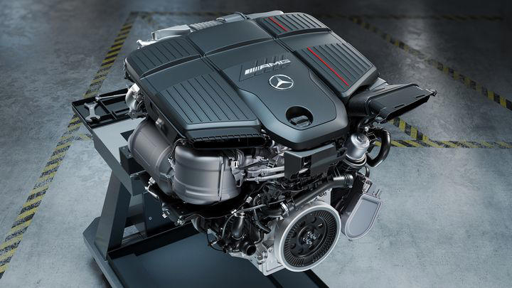 Mercedes hace limpieza en AMG: fuera los 63 y dentro dos GLC 53 de 449 CV por poco más de 100.000 €