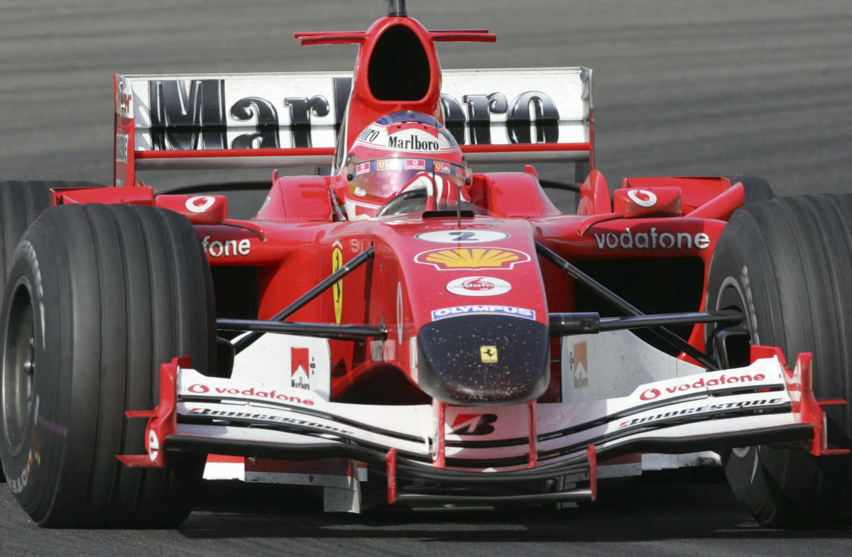 La Iglesia solicitó que Fernando Alonso pilotase el papamóvil en Madrid: "Yo creo que sabe conducir"