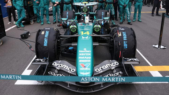 4 segundos por vuelta y un coche roto: los números que explican el desastre del Aston Martin AMR26