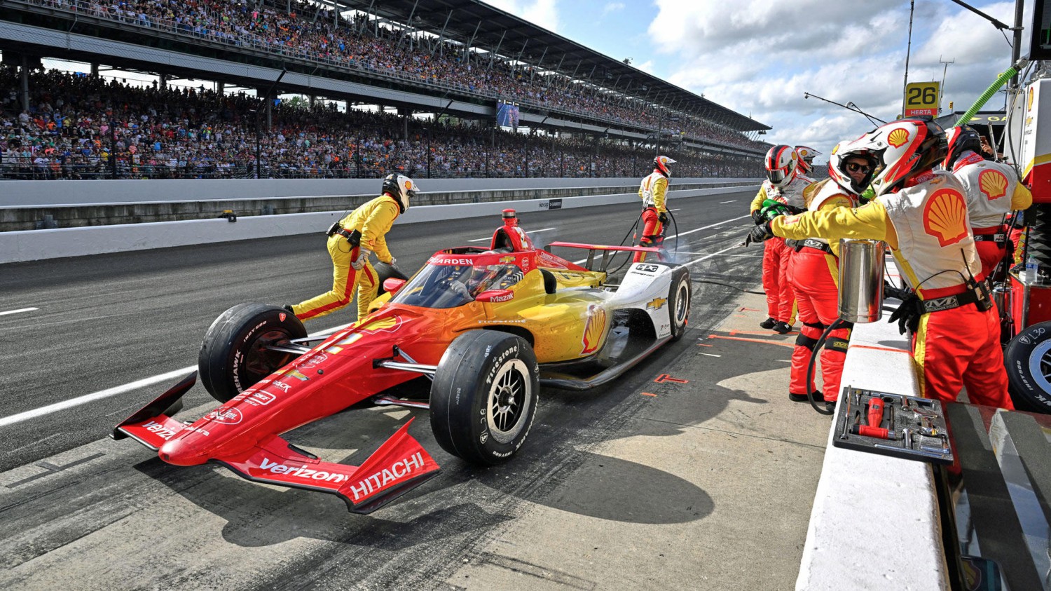 Penske offers IndyCar racer rentals and a trip to the Indy 500