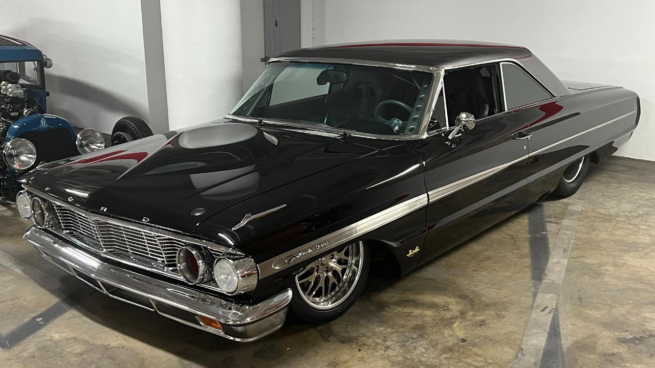 Mercury, Ford, 1964 Mercury Park Lane vs 1964 Ford Galaxie one held its value better