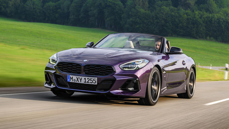 BMW has plans for saving its manuals