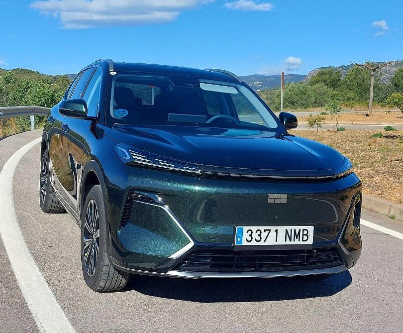 Geely Auto inicia su ofensiva en España con los SUV Starray EM-i y E5
