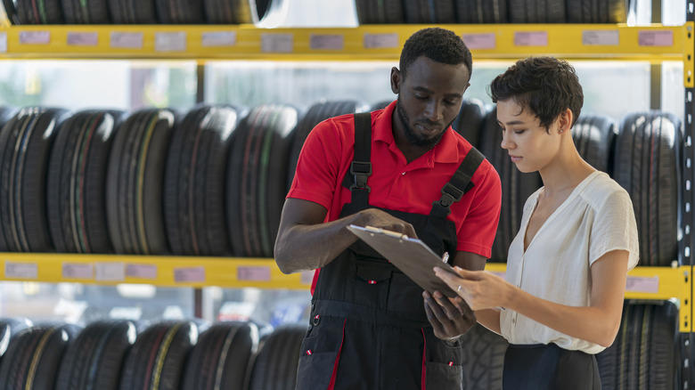 Who Owns Dunn Tire &amp; What Brands Does The Retailer Carry?