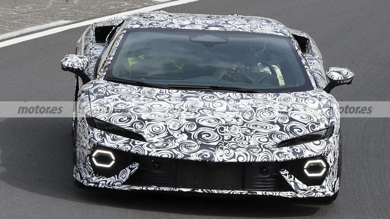 El Lamborghini Temerario Spyder ya rueda en Nürburgring y deja una gran duda sobre su motor. ¿Y si no es PHEV?