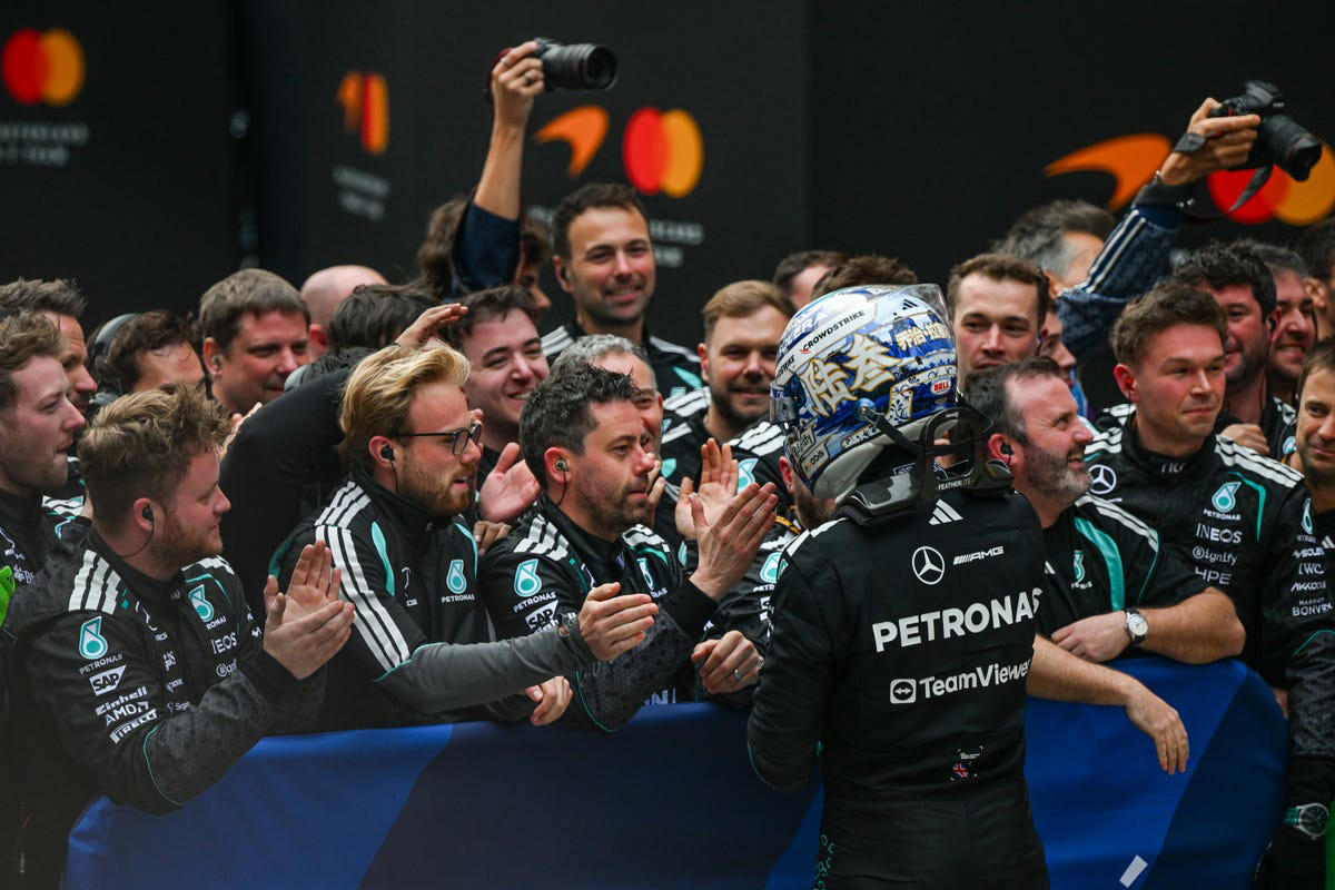 Toto Wolff y su indirecta a Red Bull ante el salto de Kimi Antonelli en Mercedes F1: "Le apoyamos"