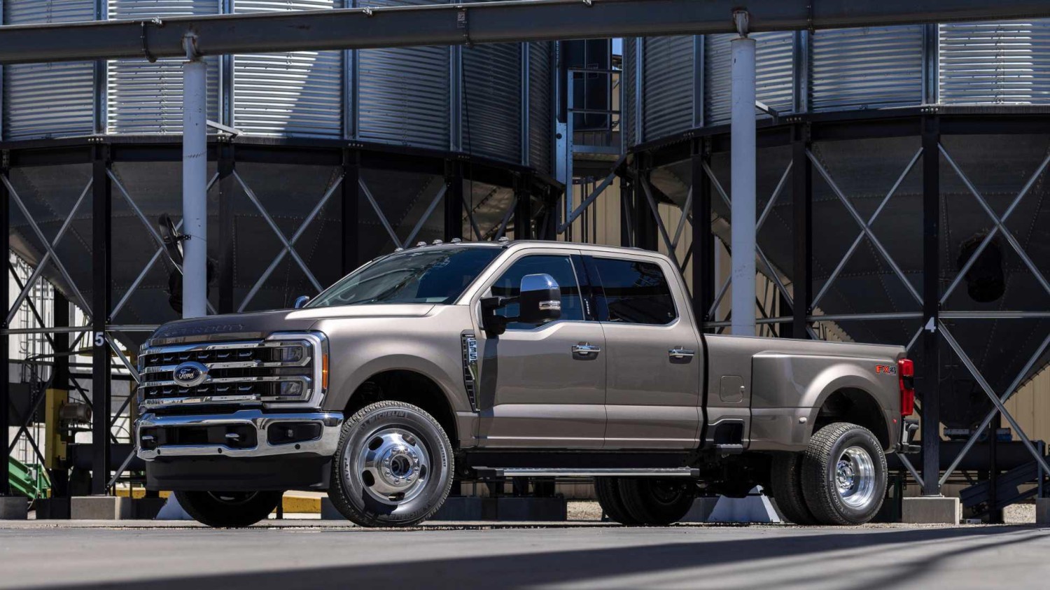 Ford's next-gen F-150 arrives at least a year after new Silverado