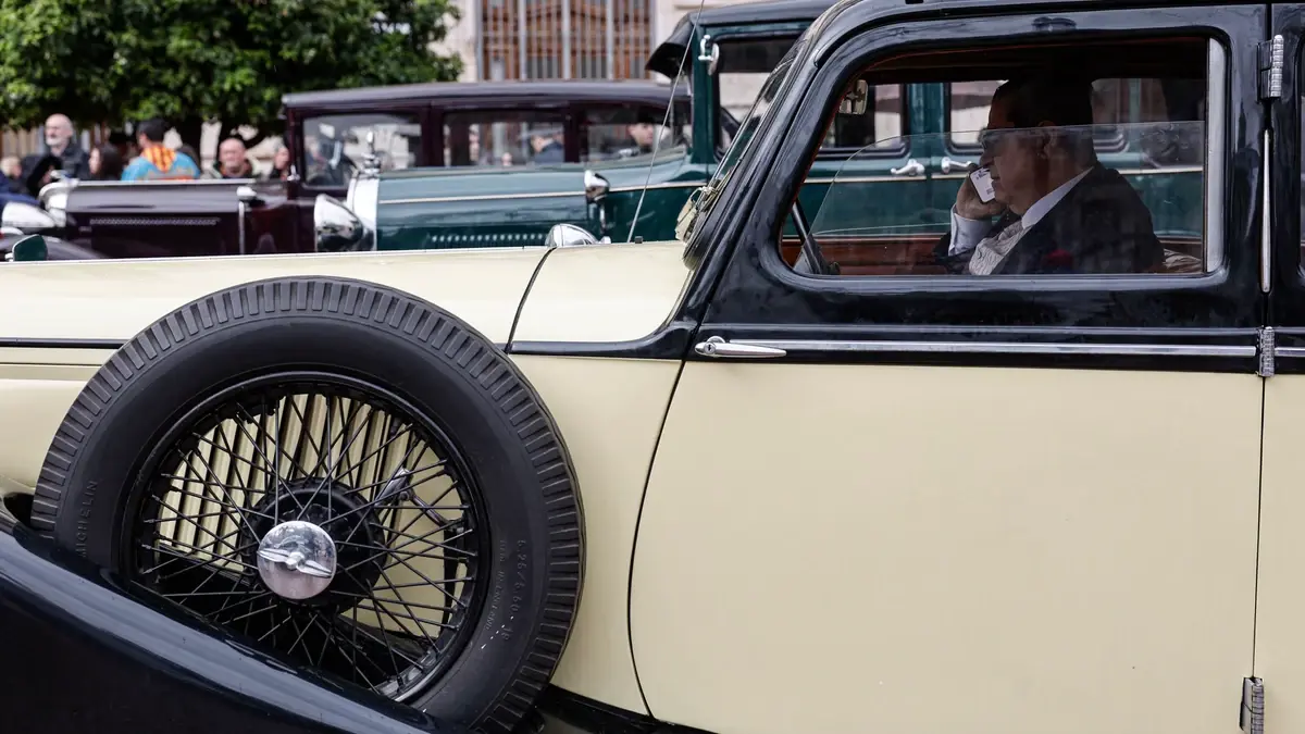 Si tienes un coche fabricado hace 30 años o más y no está reconocido como histórico, estás perdiendo dinero: Todos los detalles sobre el proceso