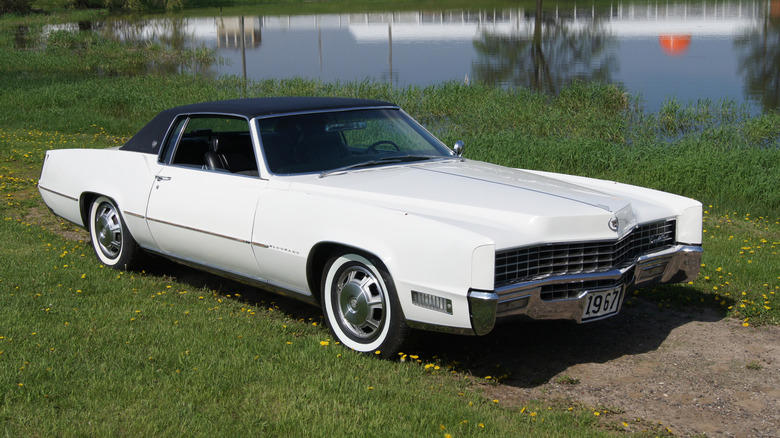 10 seriously cool classic cars with hidden headlights