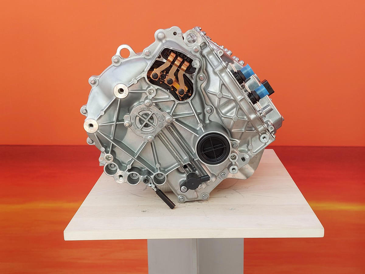 Volvo lo apuesta todo a su nuevo motor P12 AWD, que ha debutado en Madrid en la embajada de Suecia