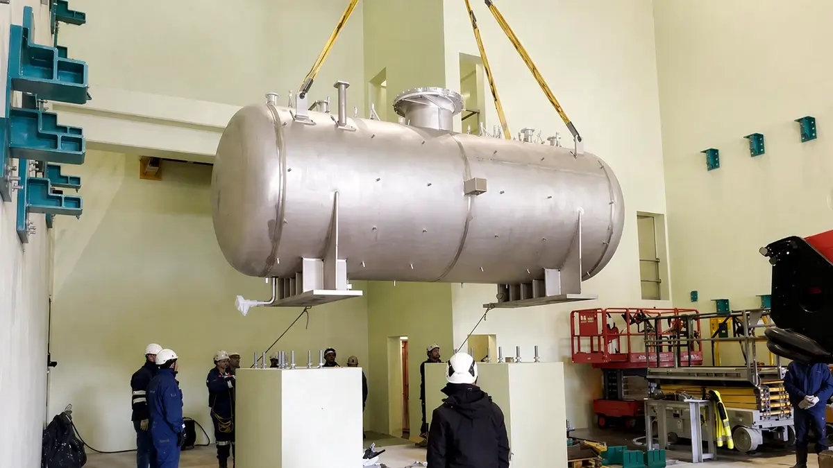 Sin uranio ni fisión: arranca el reactor de plomo que podría cambiar la energía