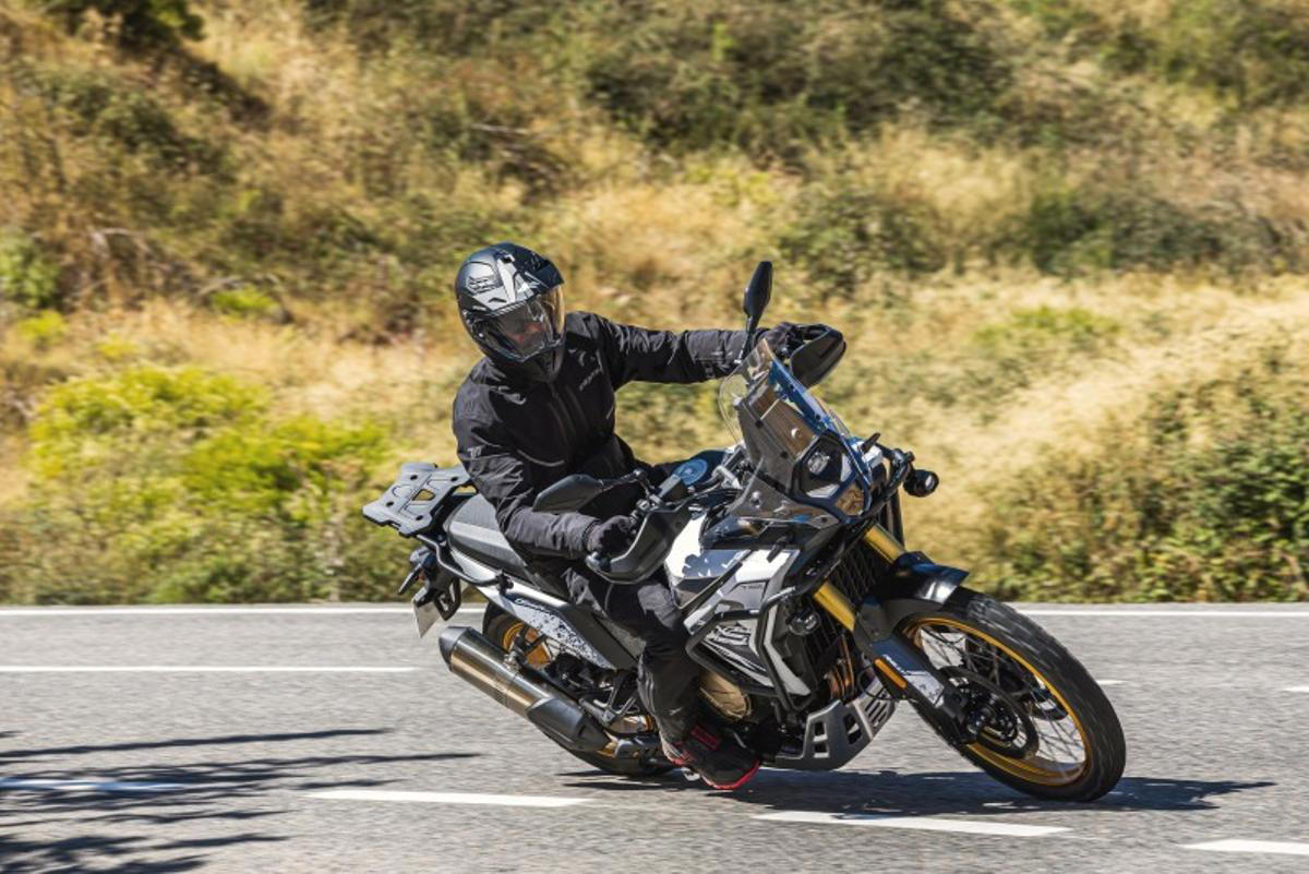 Voge DS800 Rally 35 kW: la superventas se adapta al carnet A2