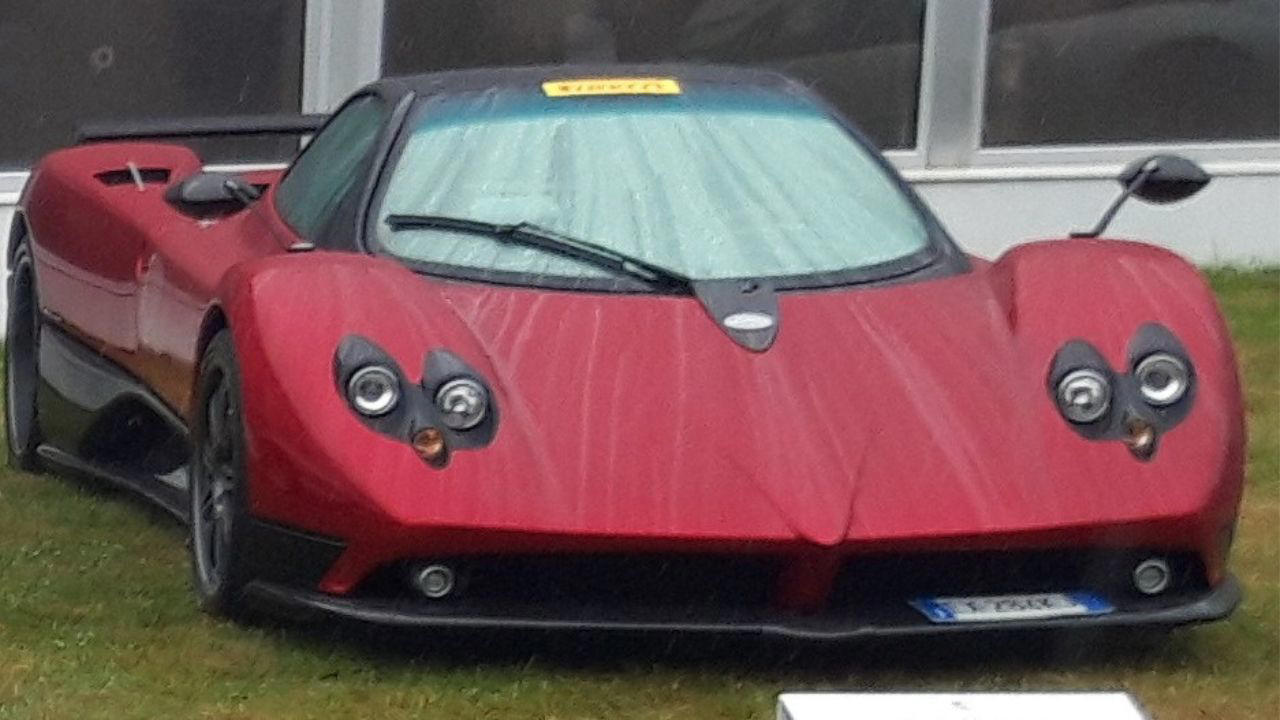 The 2006 Pagani Zonda F delivered craftsmanship and performance in equal measure