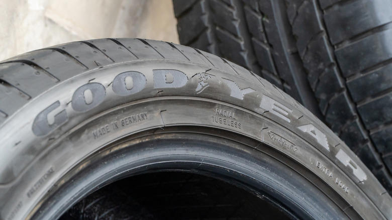 What's the difference between Kelly and Goodyear tires?