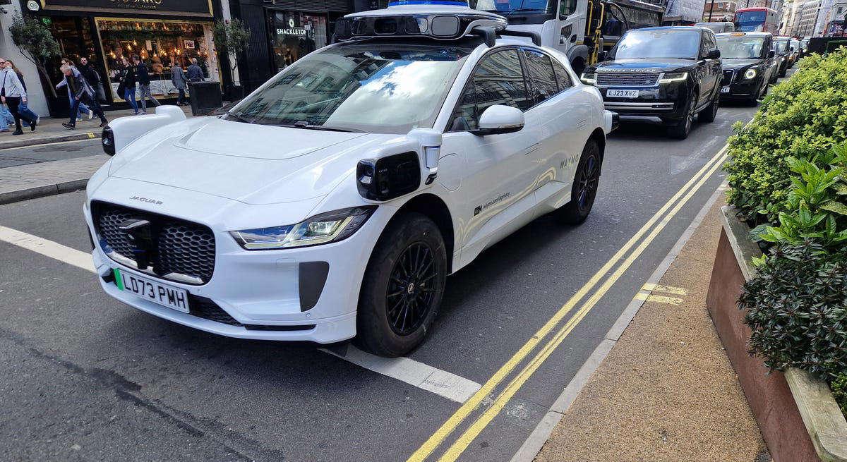 Ya hemos visto en Londres los primeros robotaxis, la primera ciudad europea con taxis sin conductor