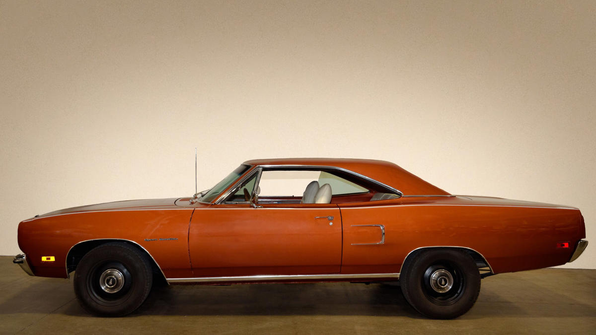 The 1970 Plymouth Sport Satellite delivers true muscle power
