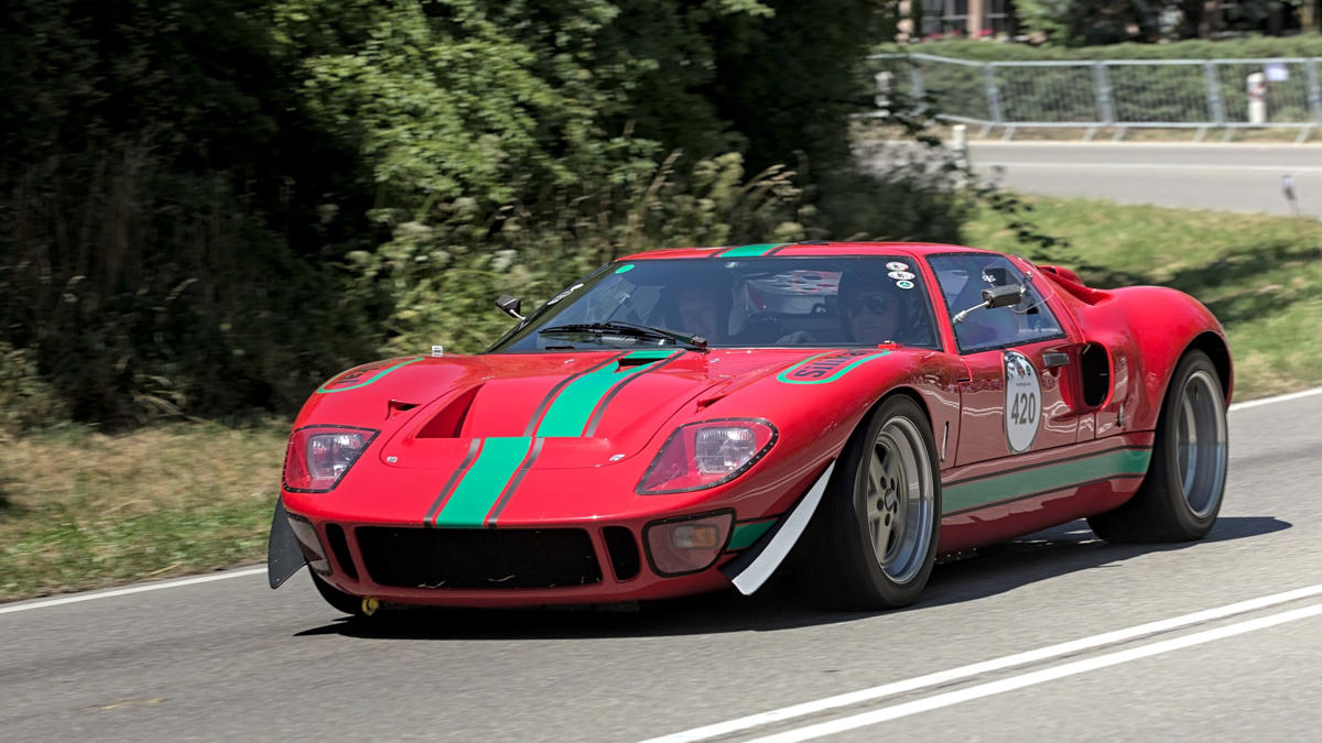 Ford, Built for racing, the 1966 Ford GT40 changed performance forever