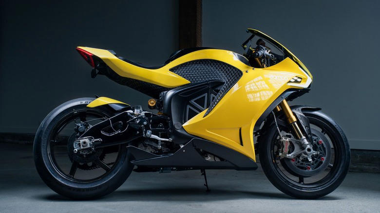 Can electric motorcycles go as fast as gas-powered ones?