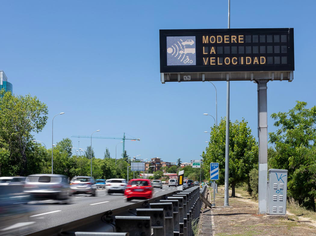 La DGT controla 1,2 millones de vehículos en 7 días y advierte sobre revisar la normativa