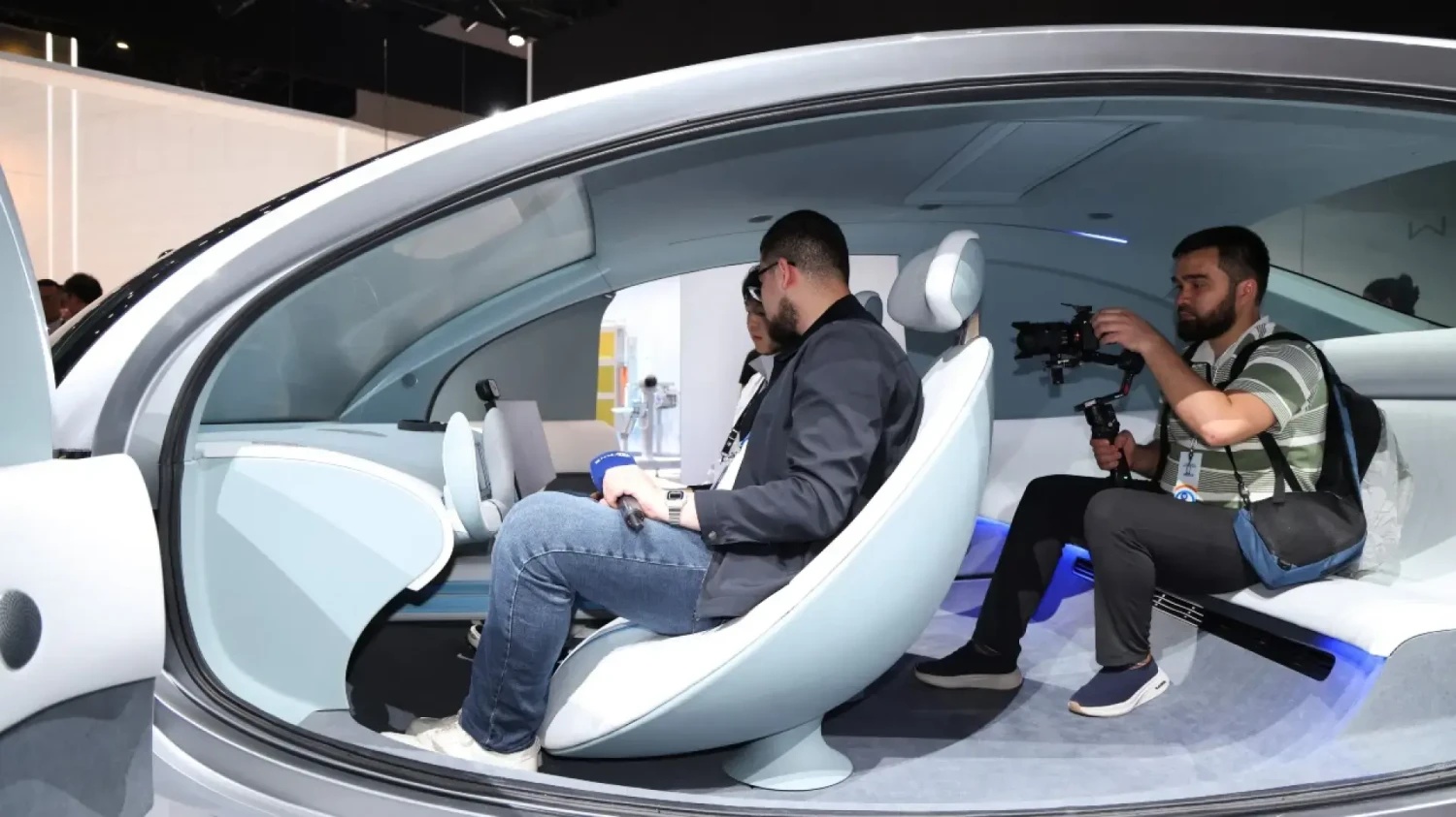 Geely, Geely presenta innovaciones tecnológicas en el Salón de Pekín como una plataforma 4x4 o el robotaxi