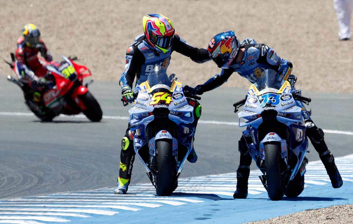 Aldeguer a Álex Márquez: "Venga hermano, que hoy ganas"