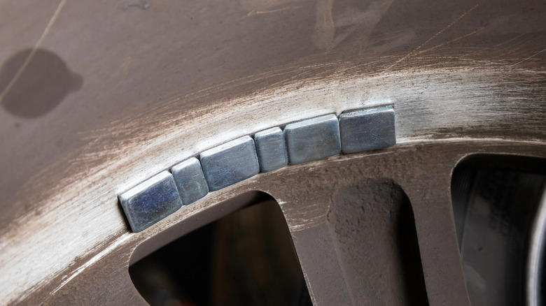 What do you call the little squares on wheels and what are they for?