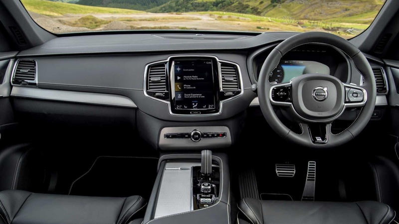 This 3-row luxury SUV costs around $40K and beats most new family SUVs