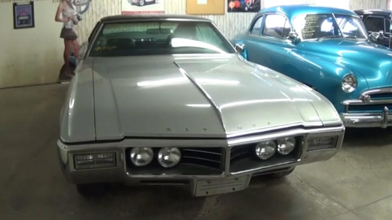 Speed and comfort came together in the 1969 Buick Riviera GS 430