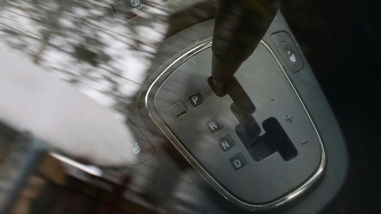 The everyday driving mistake that can wear out your transmission faster