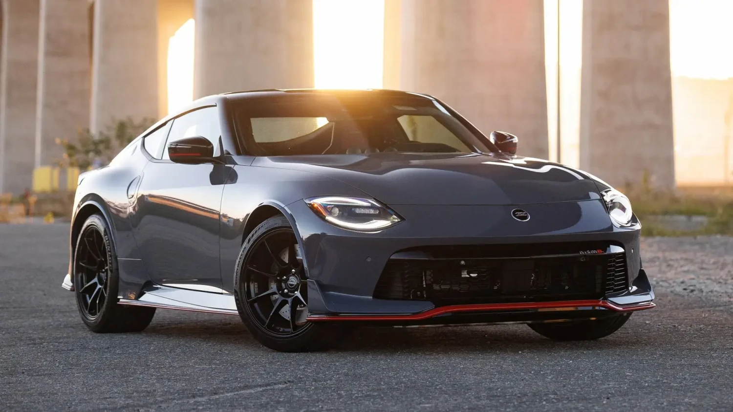 El Nissan Z es una joya de deportivo que la marca mantiene lejos de Europa. Y es una pena porque tiene un gran futuro