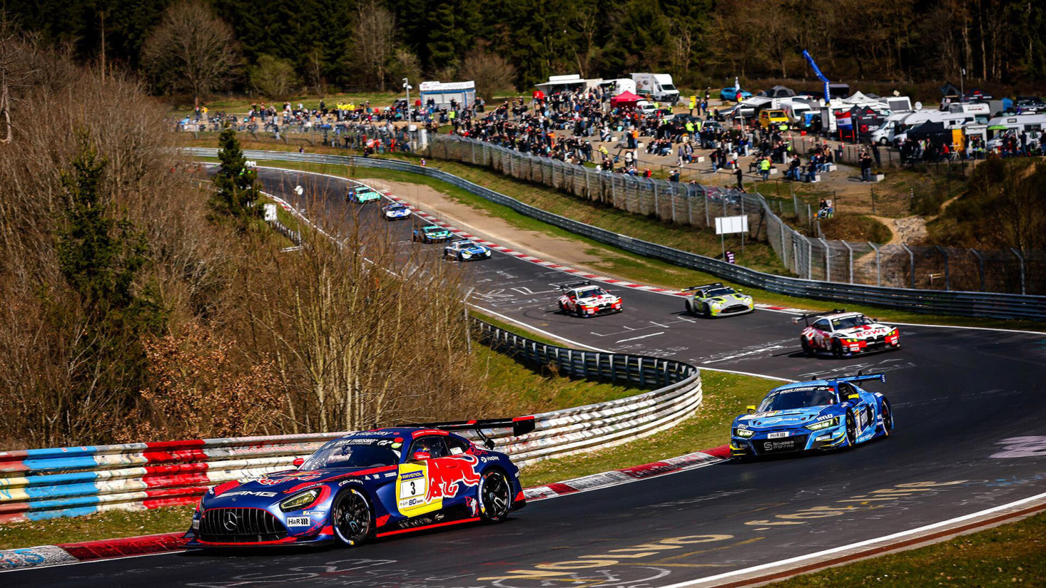 Un fallecido en una carrera de Verstappen en Nürburgring
