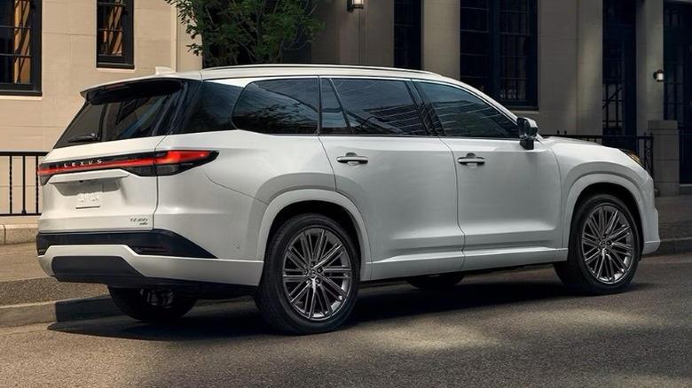 Is the Lexus TX the same as Toyota's Grand Highlander? How the SUVs compare