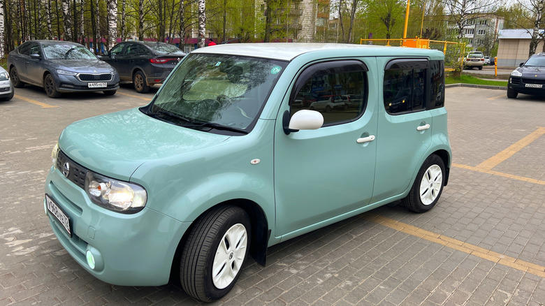 Why was the Nissan Cube discontinued?