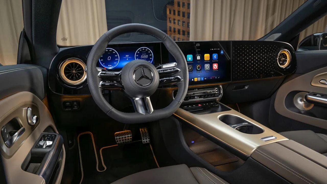Mercedes, Mercedes C-Class EV interior debuts with a 39.1-inch MBUX Hyperscreen