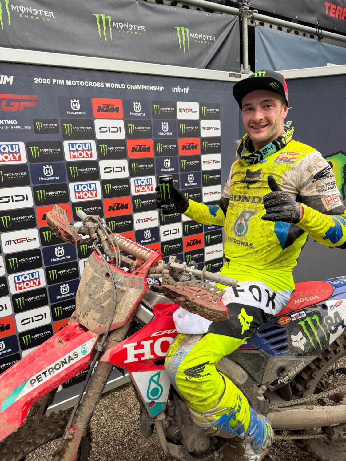Herlings se impone a los colores de Rossi