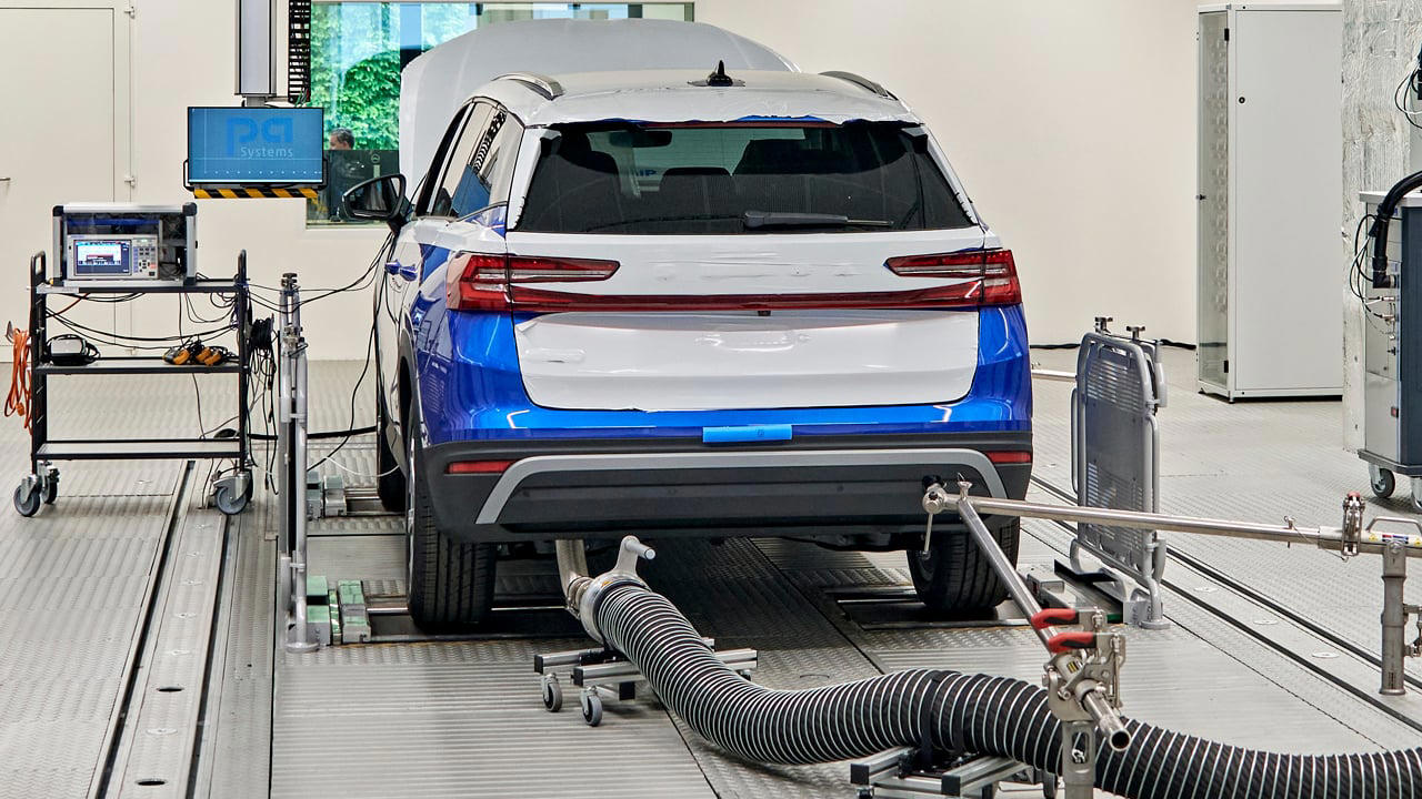 Škoda muestra cómo se decide si un coche puede venderse en Europa