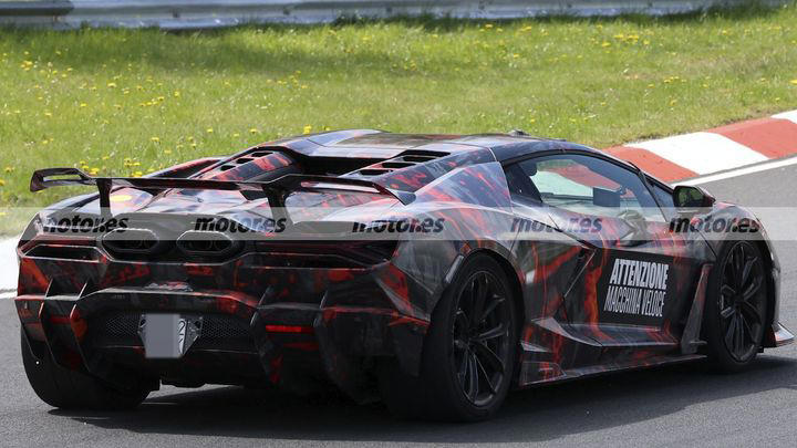 Lamborghini desafía los límites, nuevo el Revuelto SV busca superar los 1.200 CV en Nürburgring