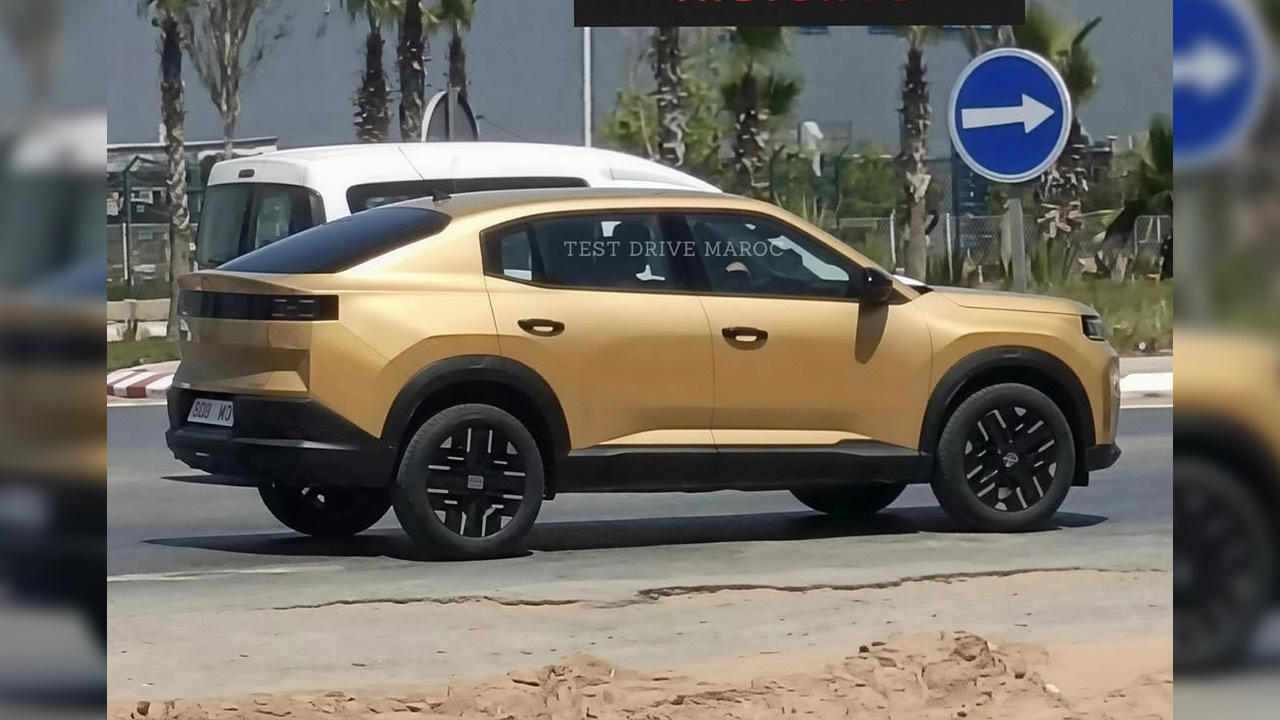 Sorpresa: el nuevo Fiat Fastback aparece sin camuflaje