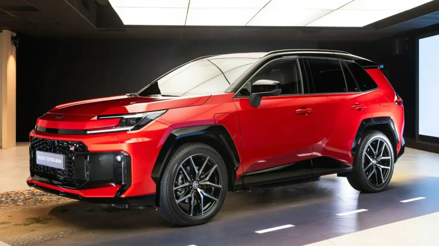 Toyota, Toyota RAV4, No lo esperes, porque no va a haber un Toyota RAV4 eléctrico, por lo menos por ahora: 