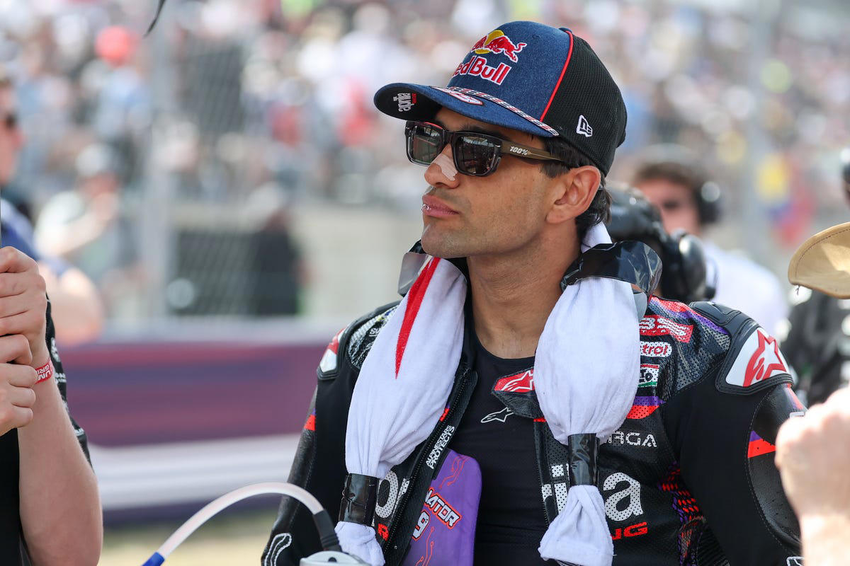 Jorge Martín, sobre ganar el mundial con Aprilia y Marco Bezzecchi frente a Ducati y KTM: "Un reto"