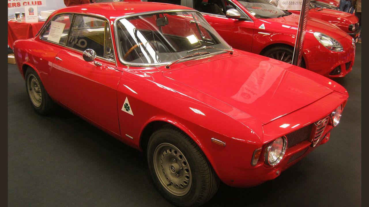 Alfa Romeo, GTA, The 1966 Alfa Romeo Giulia Sprint GTA delivered racing performance in a road car