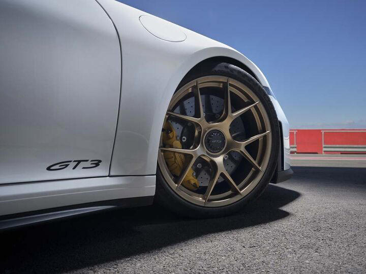 Why the Porsche 911 GT3 will probably lose its 9,000 RPM redline
