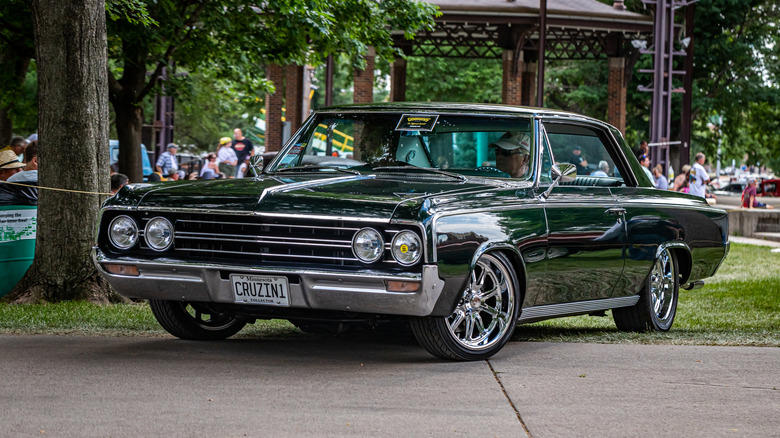 6 old-school Oldsmobile cars that are worth your attention