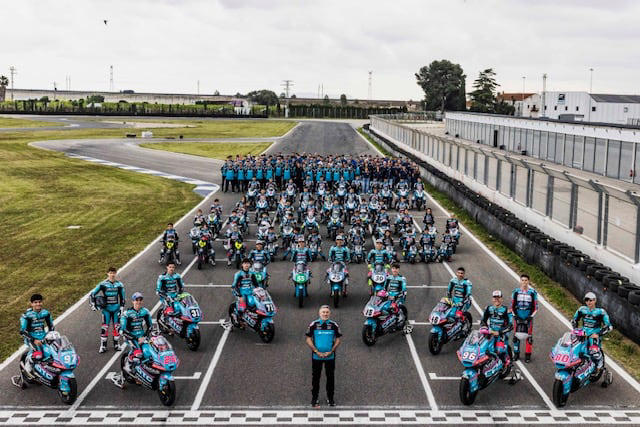 El Universo Aspar ruge desde Guadasuar y suena en el mundo