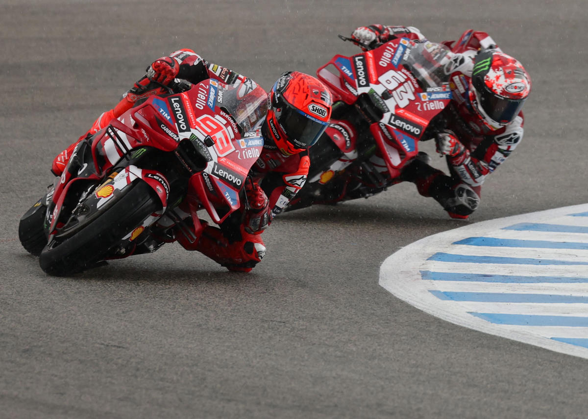 Ducati controla el mercado