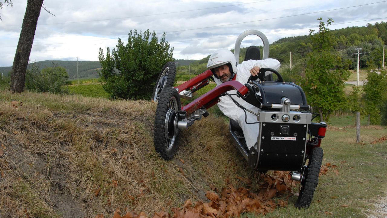 This tilting electric 4×4 is doing things traditional off-road vehicles can't