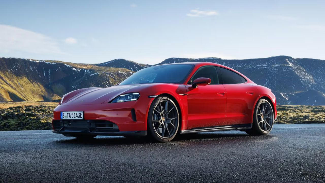 Porsche, Porsche feels pressure from tariffs and China as results begin to show it