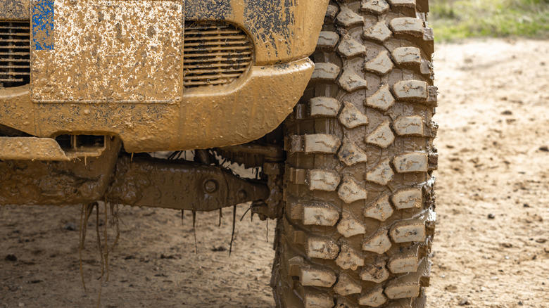 What is four-wheel-steer and why does your car need it?